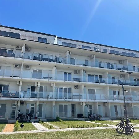 Fenyves Beach Apartman Delux Balatonfenyves Exteriör bild