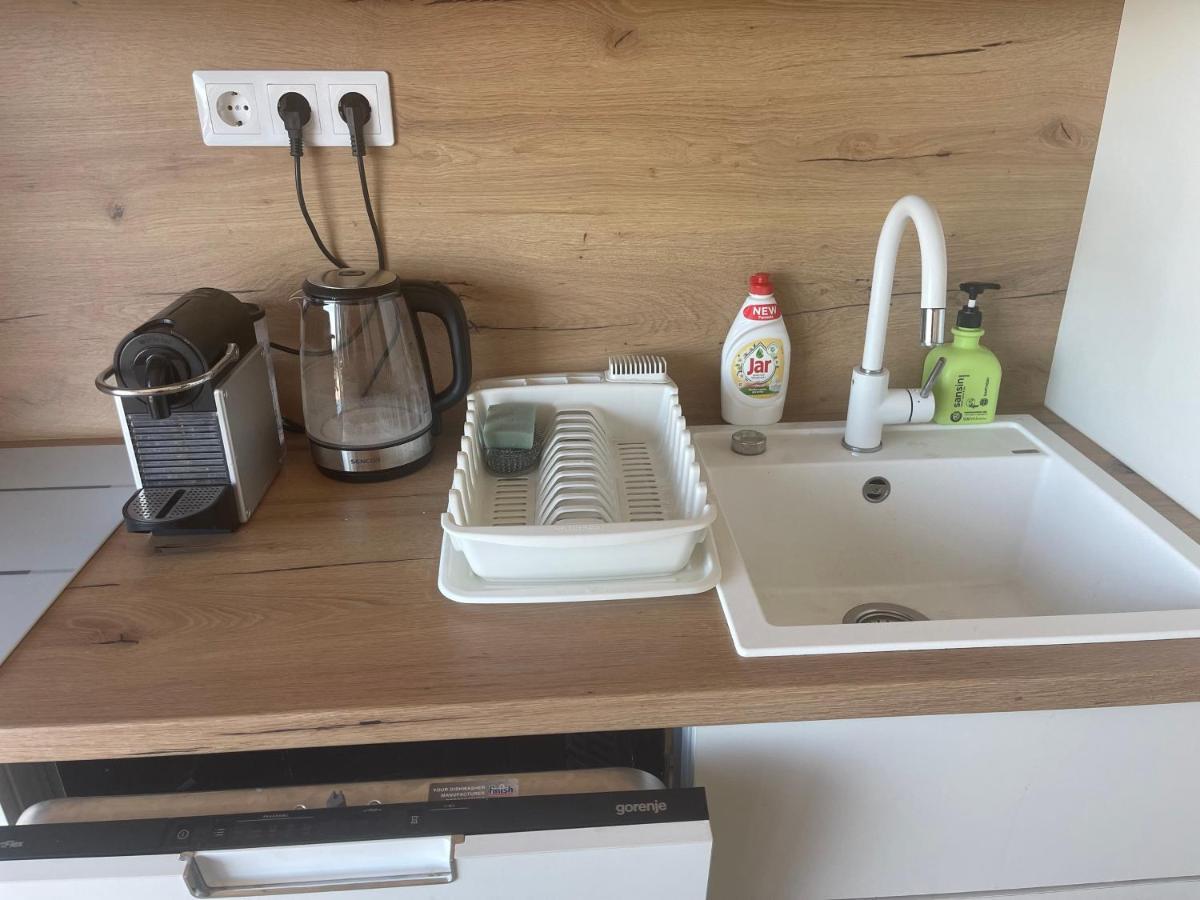 Fenyves Beach Apartman Delux Balatonfenyves Exteriör bild