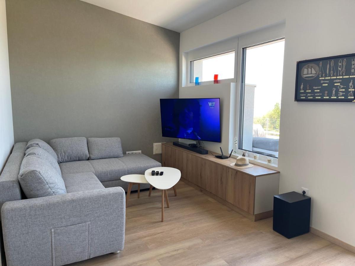 Fenyves Beach Apartman Delux Balatonfenyves Exteriör bild