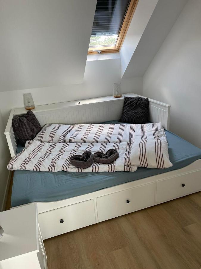 Fenyves Beach Apartman Delux Balatonfenyves Exteriör bild