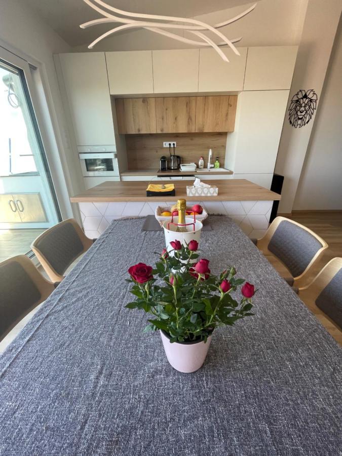 Fenyves Beach Apartman Delux Balatonfenyves Exteriör bild