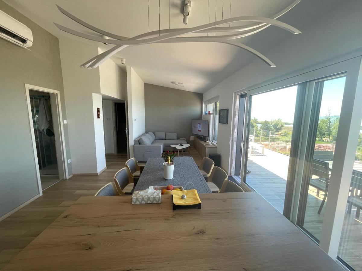 Fenyves Beach Apartman Delux Balatonfenyves Exteriör bild