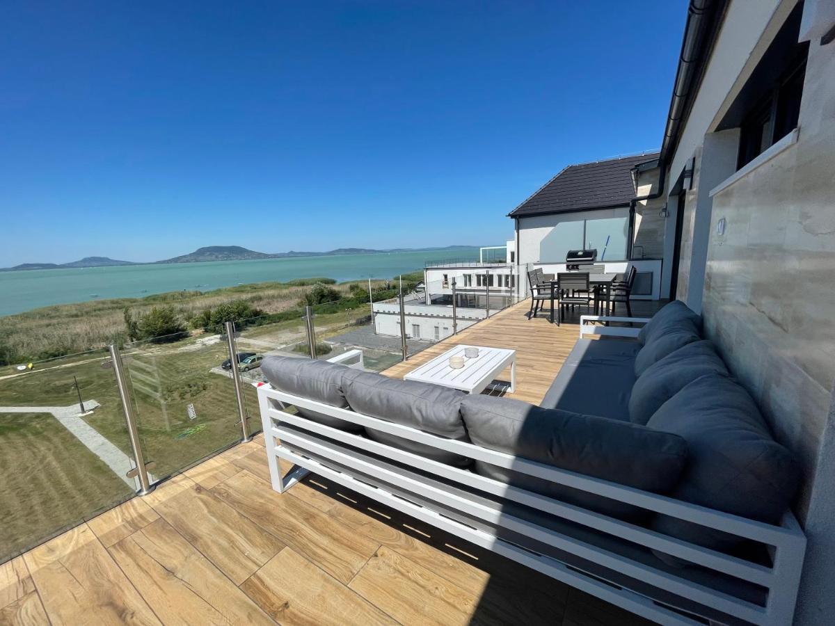 Fenyves Beach Apartman Delux Balatonfenyves Exteriör bild